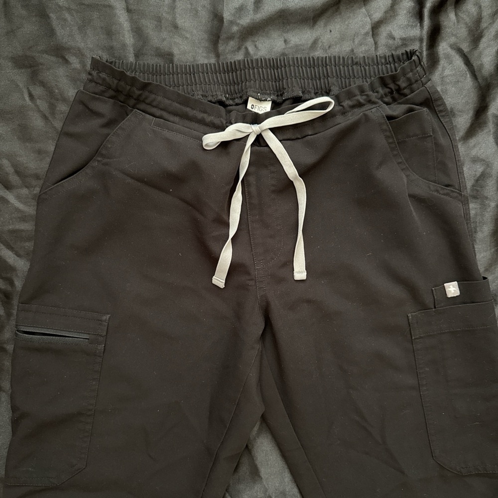 Black “Dowa” Drawstring Scrub Pants Straight Leg Figs Technical Collection - Picture 2 of 5